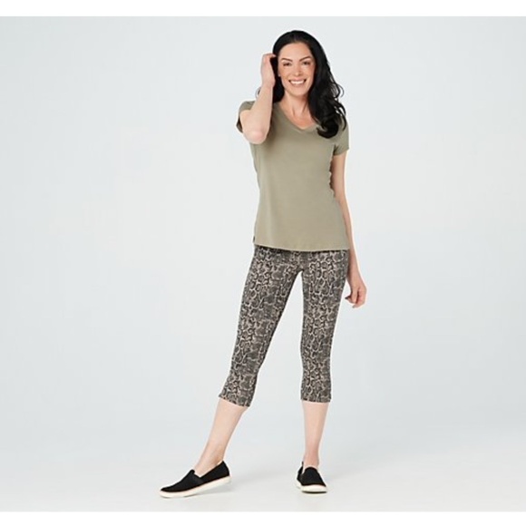 Spanx NWT Cropped Jean-ish Leggings - Picture 6 of 6